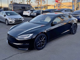 2022 Tesla model s Plaid Sedan 4D